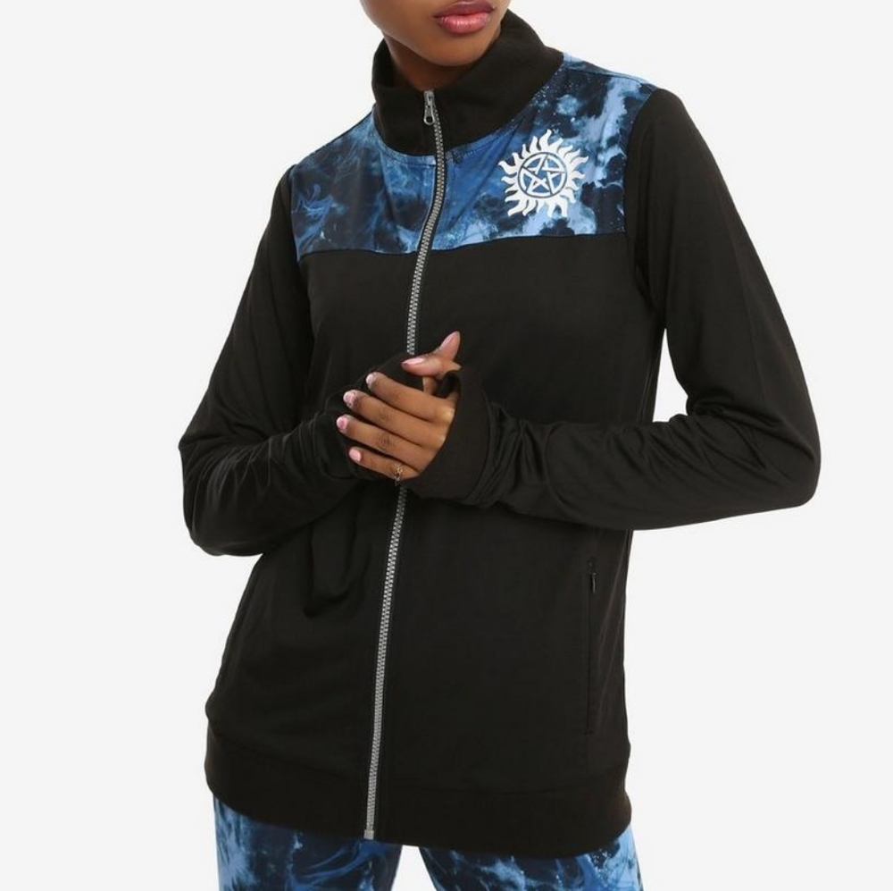Supernatural active jacket size small